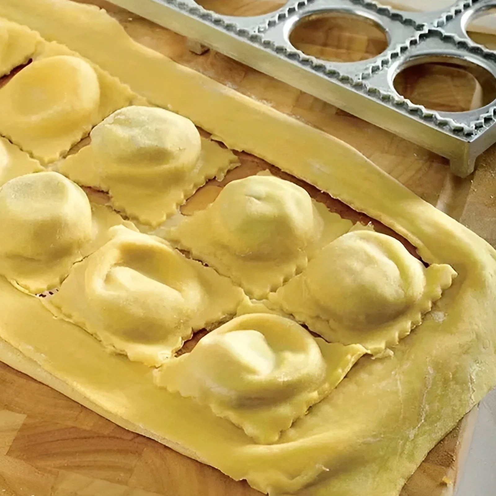 Dumpling Mold 12 Holes Ravioli - Home Cooking Help บทวิจารณ์และราคา